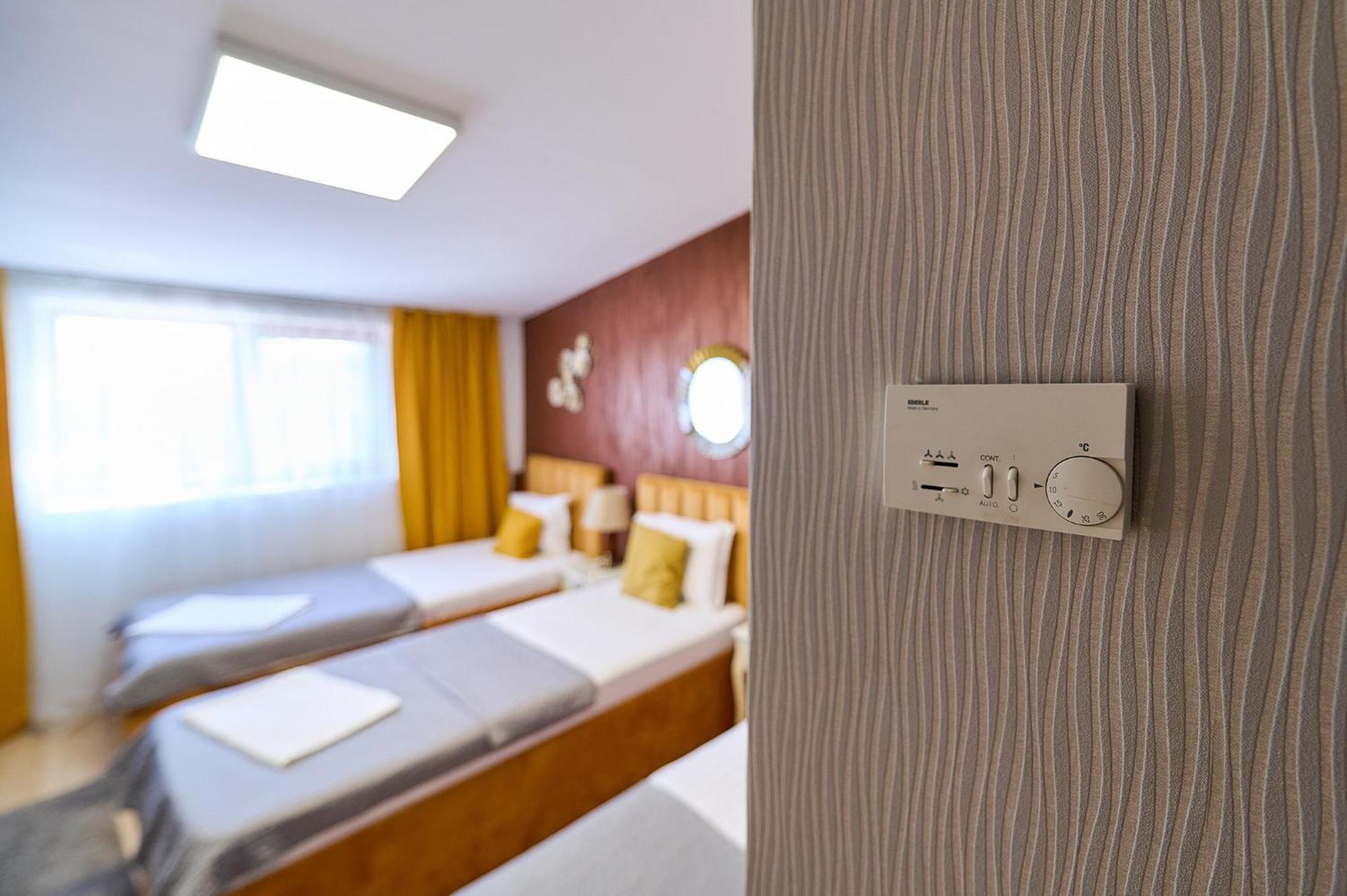 Hotel Evianne Boutique Galaţi Εξωτερικό φωτογραφία